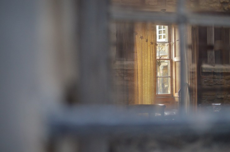 Image of sunlight through a window